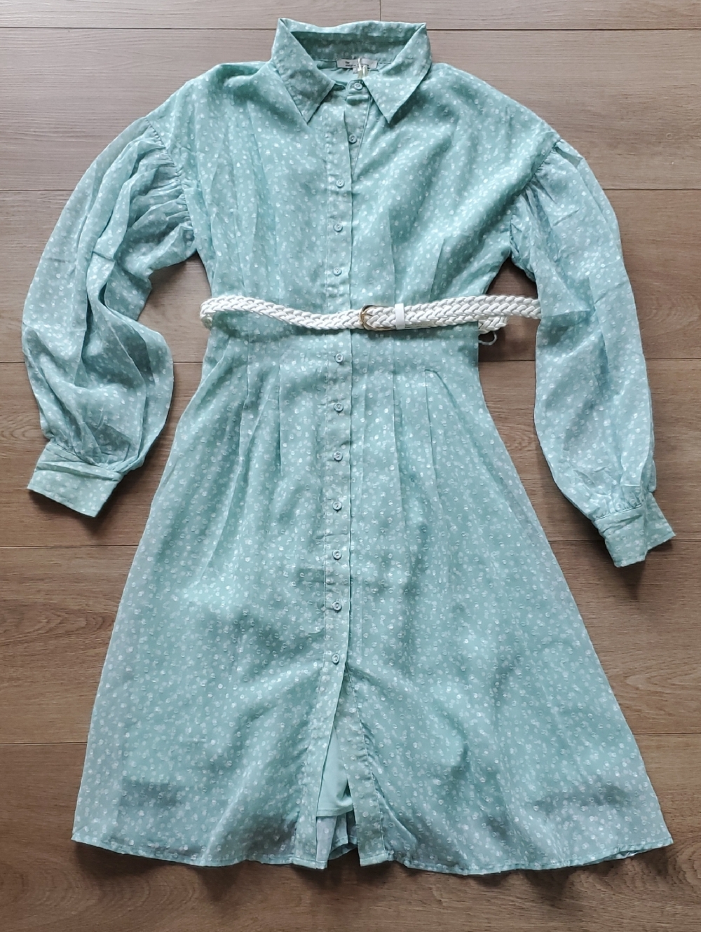 the clothing company Mint Green Long Sleeve Button-Front Dress